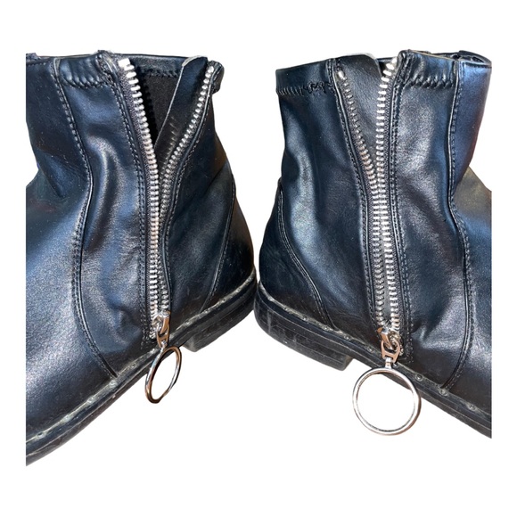 Restricted Bernice Side Zipper Women’s Ankle Boot size 8 Black. - Picture 8 of 10